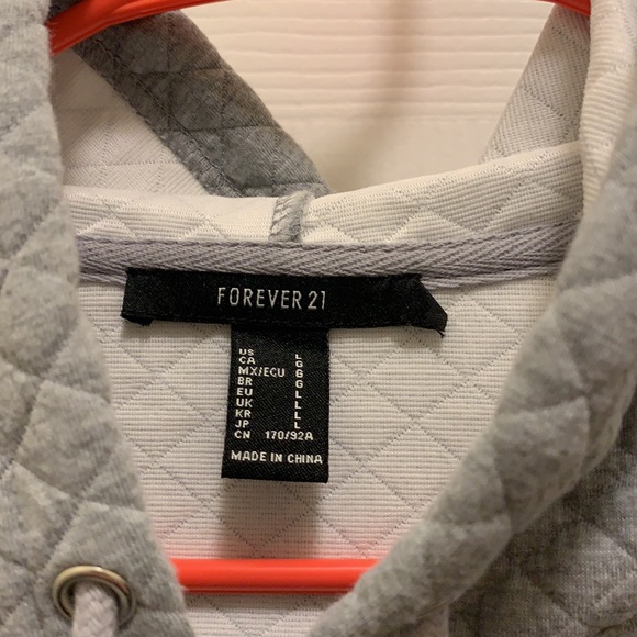 NWOT Forever 21 Hoodie - Picture 3 of 3